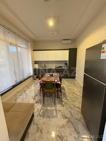 3 otaqlı həyət evi/bağ evi - Şüvəlan q. - 160 m² (8)
