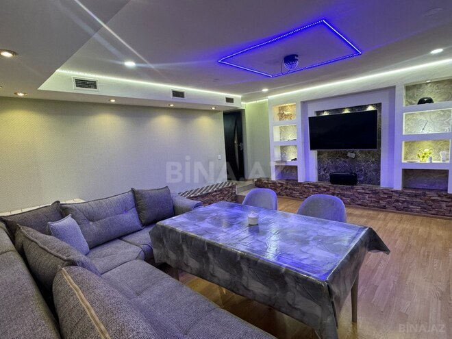 Obyekt - Neftçilər m. - 196 m² (11)