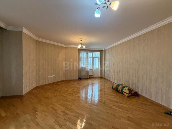3 otaqlı yeni tikili - İnşaatçılar m. - 147 m² (1)