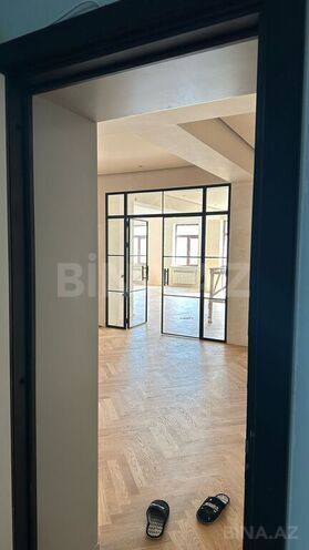 4-комн. новостройка - м. Иншаатчылар - 271 м² (11)