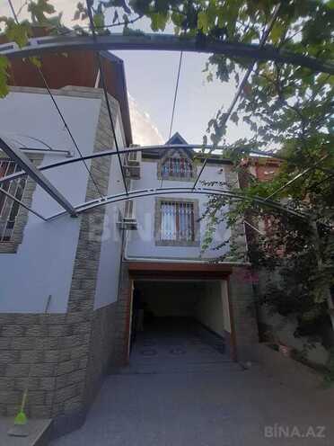 6 otaqlı həyət evi/bağ evi - Albalılıq q. - 250 m² (25)