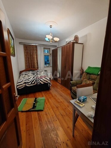 3-комн. вторичка - м. 8 ноября - 85 м² (14)