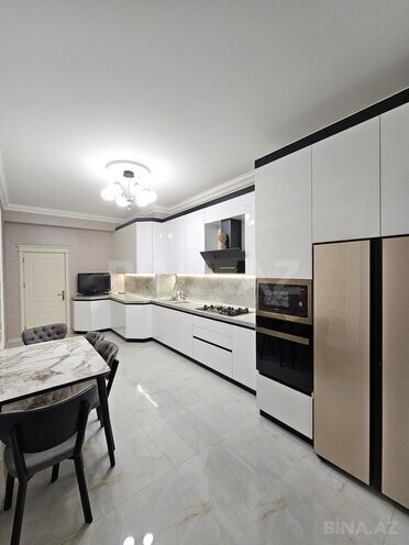 3 otaqlı yeni tikili - 8 Noyabr m. - 167 m² (5)