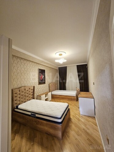 3 otaqlı yeni tikili - 8 Noyabr m. - 167 m² (9)