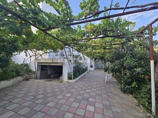 6 otaqlı həyət evi/bağ evi - Badamdar q. - 314.3 m² (6)