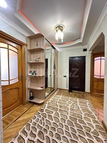 4-комн. вторичка - м. Ази Асланов - 105 м² (17)