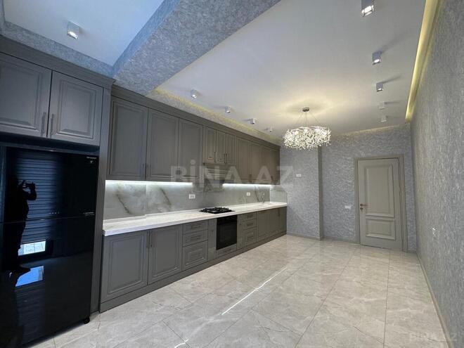 3-комн. новостройка - м. 28 мая - 139 м² (13)