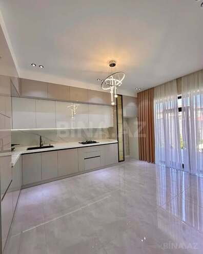 4 otaqlı həyət evi/bağ evi - Şüvəlan q. - 180 m² (4)