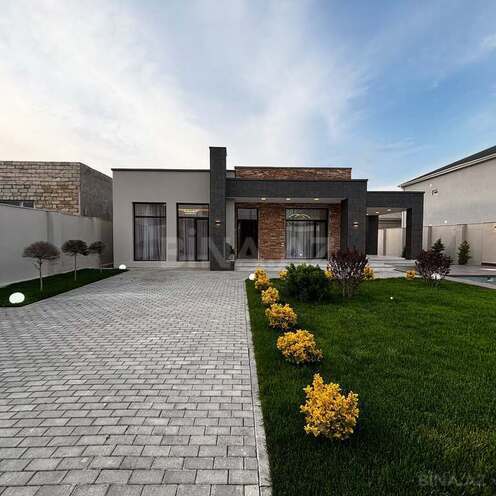4 otaqlı həyət evi/bağ evi - Şüvəlan q. - 180 m² (1)