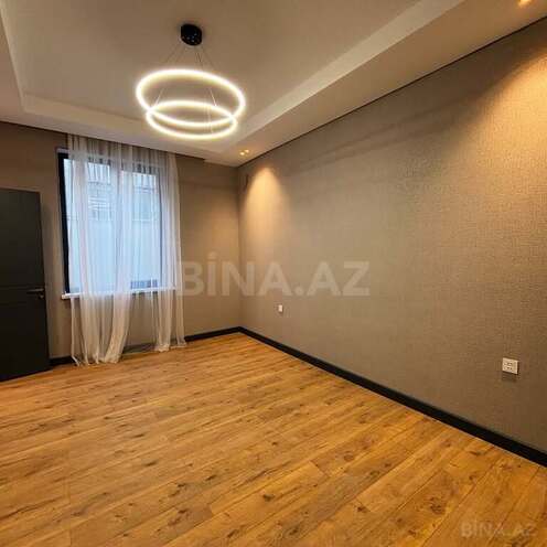 4 otaqlı həyət evi/bağ evi - Şüvəlan q. - 180 m² (12)