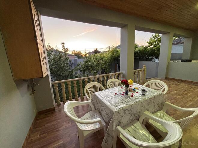 3 otaqlı həyət evi/bağ evi - Şüvəlan q. - 150 m² (1)