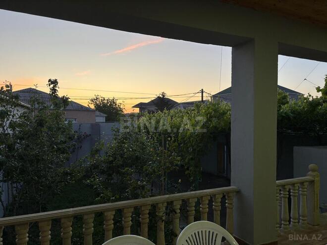3 otaqlı həyət evi/bağ evi - Şüvəlan q. - 150 m² (3)