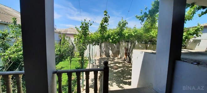 3 otaqlı həyət evi/bağ evi - Şüvəlan q. - 150 m² (15)