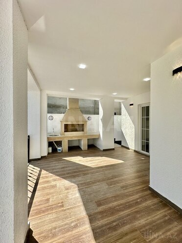 4 otaqlı həyət evi/bağ evi - Şüvəlan q. - 140 m² (4)