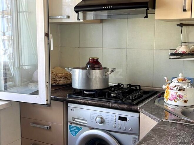 Продаётся 3-комн. вторичка 70 м², м. Нефтчиляр, photo 10 from 17