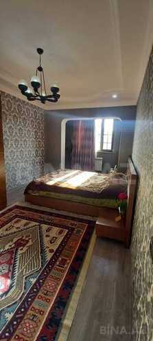 3 otaqlı köhnə tikili - 8-ci mikrorayon q. - 85 m² (16)