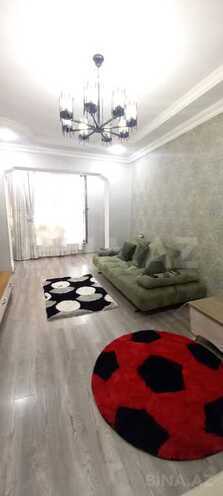 3 otaqlı köhnə tikili - 8-ci mikrorayon q. - 85 m² (3)