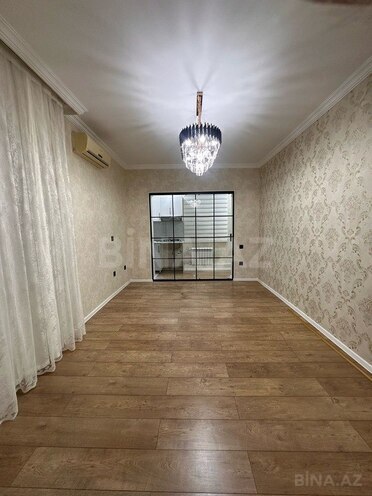 2 otaqlı köhnə tikili - 9-cu mikrorayon q. - 40 m² (1)