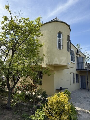 7 otaqlı həyət evi/bağ evi - Novxanı q. - 148 m² (1)