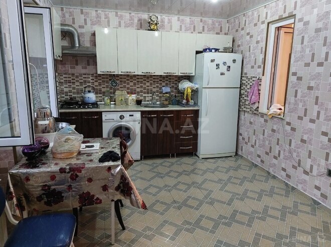 7 otaqlı həyət evi/bağ evi - Novxanı q. - 148 m² (11)