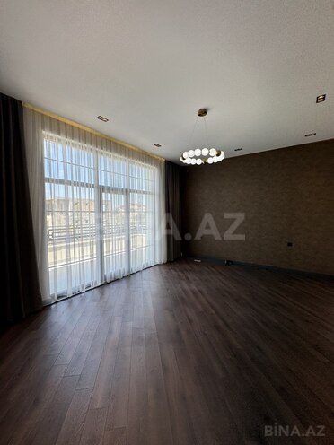 6 otaqlı həyət evi/bağ evi - Şüvəlan q. - 400 m² (25)