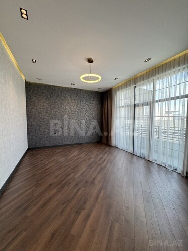 6 otaqlı həyət evi/bağ evi - Şüvəlan q. - 400 m² (24)