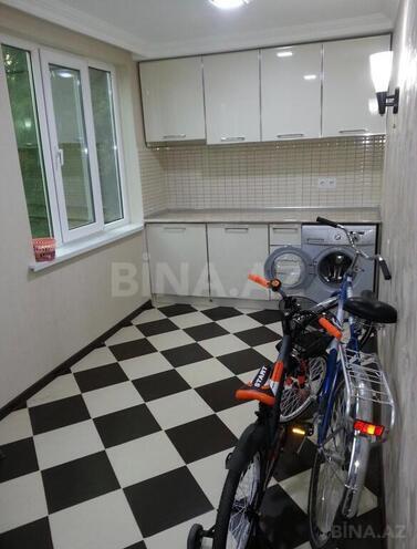 5 otaqlı köhnə tikili - Memar Əcəmi m. - 100 m² (30)