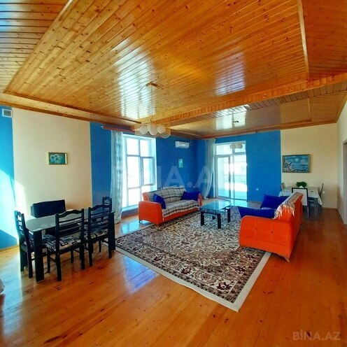 4 otaqlı həyət evi/bağ evi - Mərdəkan q. - 200 m² (3)