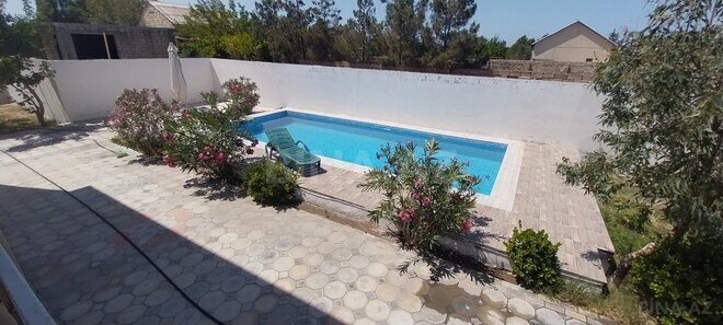 4 otaqlı həyət evi/bağ evi - Mərdəkan q. - 200 m² (5)