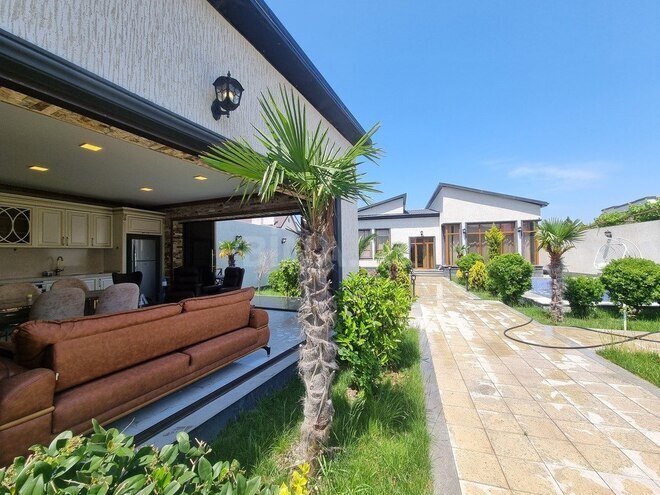 4 otaqlı həyət evi/bağ evi - Şüvəlan q. - 200 m² (4)