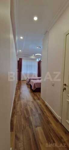 3-комн. новостройка - м. 28 мая - 157 м² (12)
