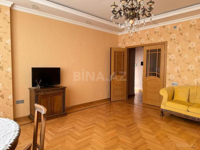 2-комн. новостройка - м. Иншаатчылар - 80 м² (4)
