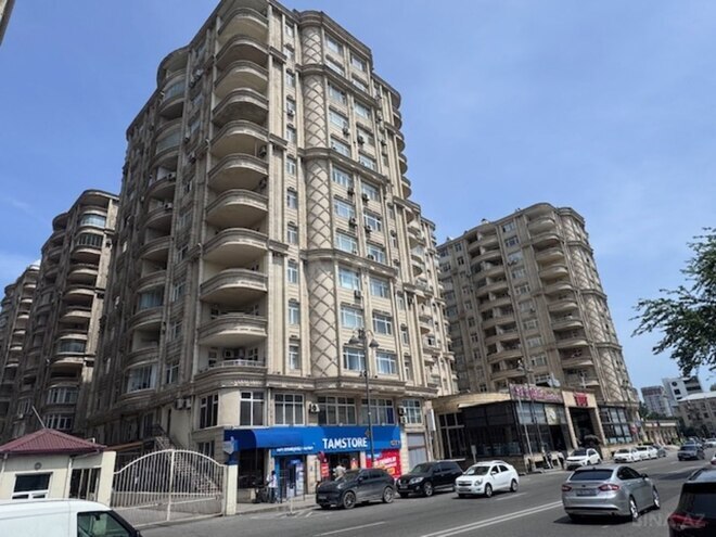 3-комн. новостройка - м. Нариман Нариманов - 135 м² (1)
