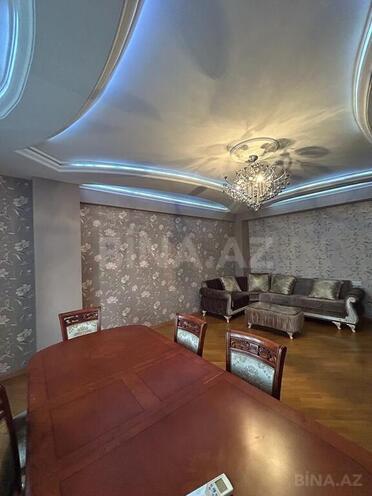 3 otaqlı yeni tikili - İnşaatçılar m. - 146 m² (2)