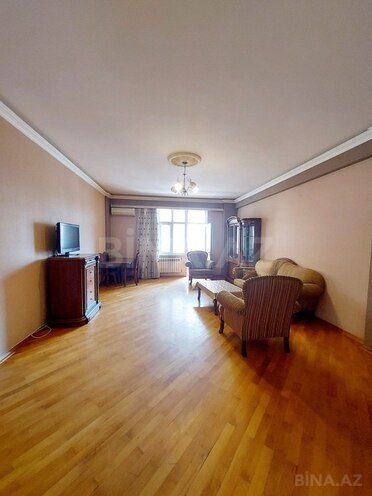 3-комн. новостройка - м. Нефтчиляр - 145 м² (1)