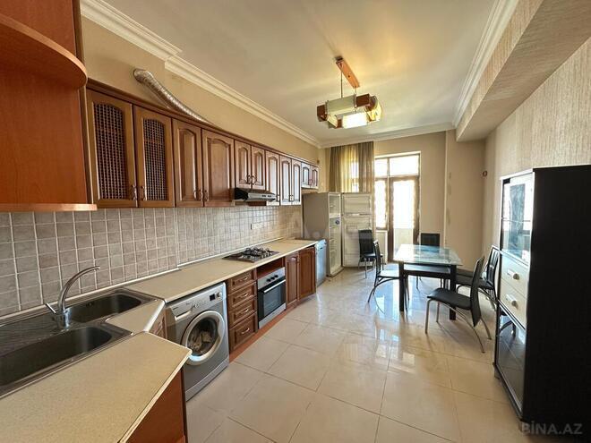 3 otaqlı yeni tikili - Elmlər Akademiyası m. - 135 m² (5)