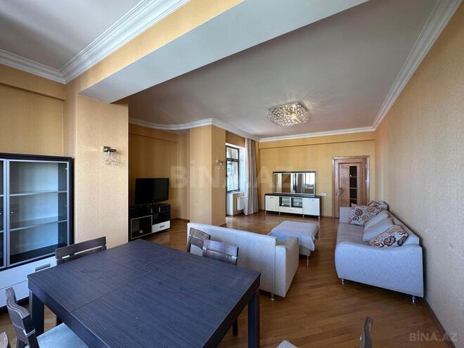 3 otaqlı yeni tikili - Elmlər Akademiyası m. - 135 m² (4)