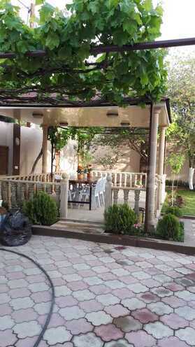 4 otaqlı həyət evi/bağ evi - Novxanı q. - 120 m² (20)