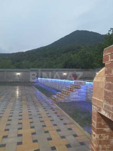 6 otaqlı həyət evi/bağ evi - Qəbələ - 200 m² (14)