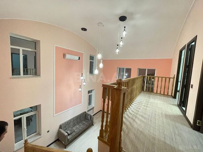 6 otaqlı həyət evi/bağ evi - Qəbələ - 200 m² (23)
