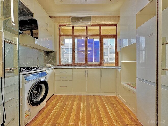 3-комн. новостройка - м. Кара Караев - 85 м² (2)