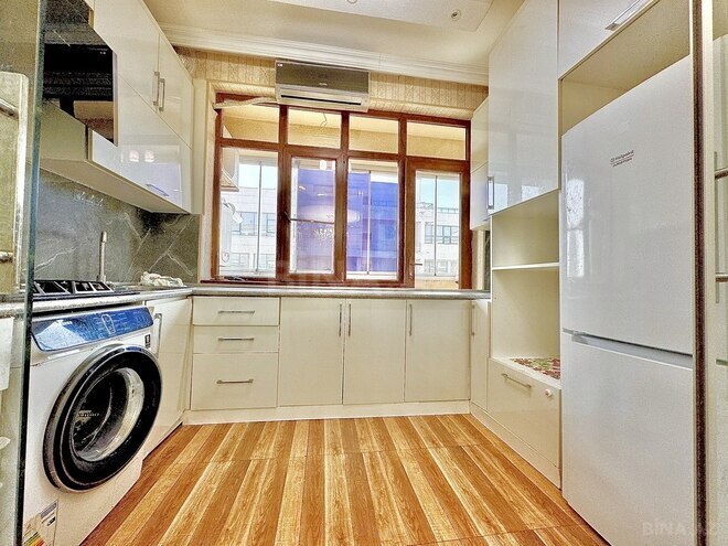 3-комн. новостройка - м. Кара Караев - 85 м² (3)