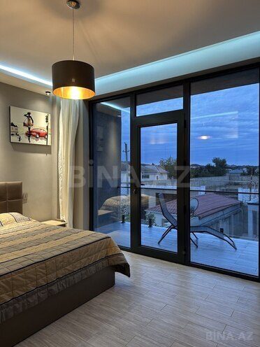 4 otaqlı həyət evi/bağ evi - Novxanı q. - 320 m² (11)