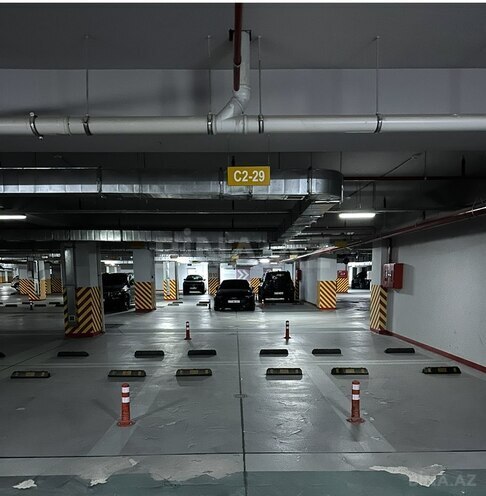 Qaraj - 8 Noyabr m. - 12 m² (1)