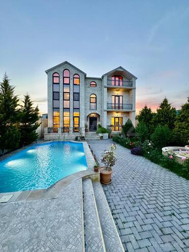 6 otaqlı həyət evi/bağ evi - Şüvəlan q. - 300 m² (2)
