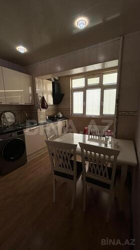 4 otaqlı köhnə tikili - Qaraçuxur q. - 110 m² (14)