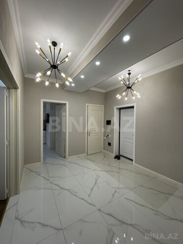 3 otaqlı yeni tikili - Azadlıq Prospekti m. - 135 m² (14)