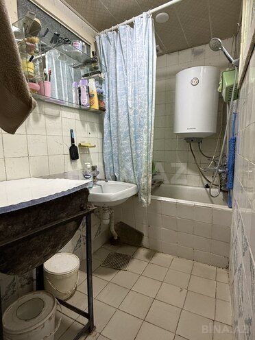 3 otaqlı köhnə tikili - Əhmədli q. - 70 m² (17)