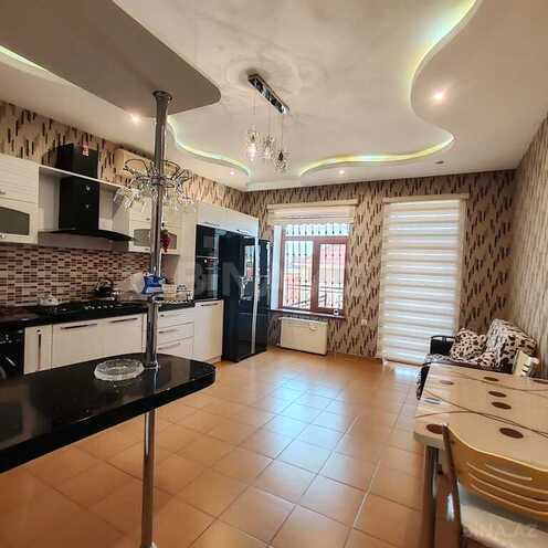6 otaqlı həyət evi/bağ evi - Buzovna q. - 270 m² (26)