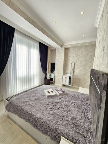 Сдаётся 3-комн. новостройка 113 м², м. Нариман Нариманов, photo 13 from 22